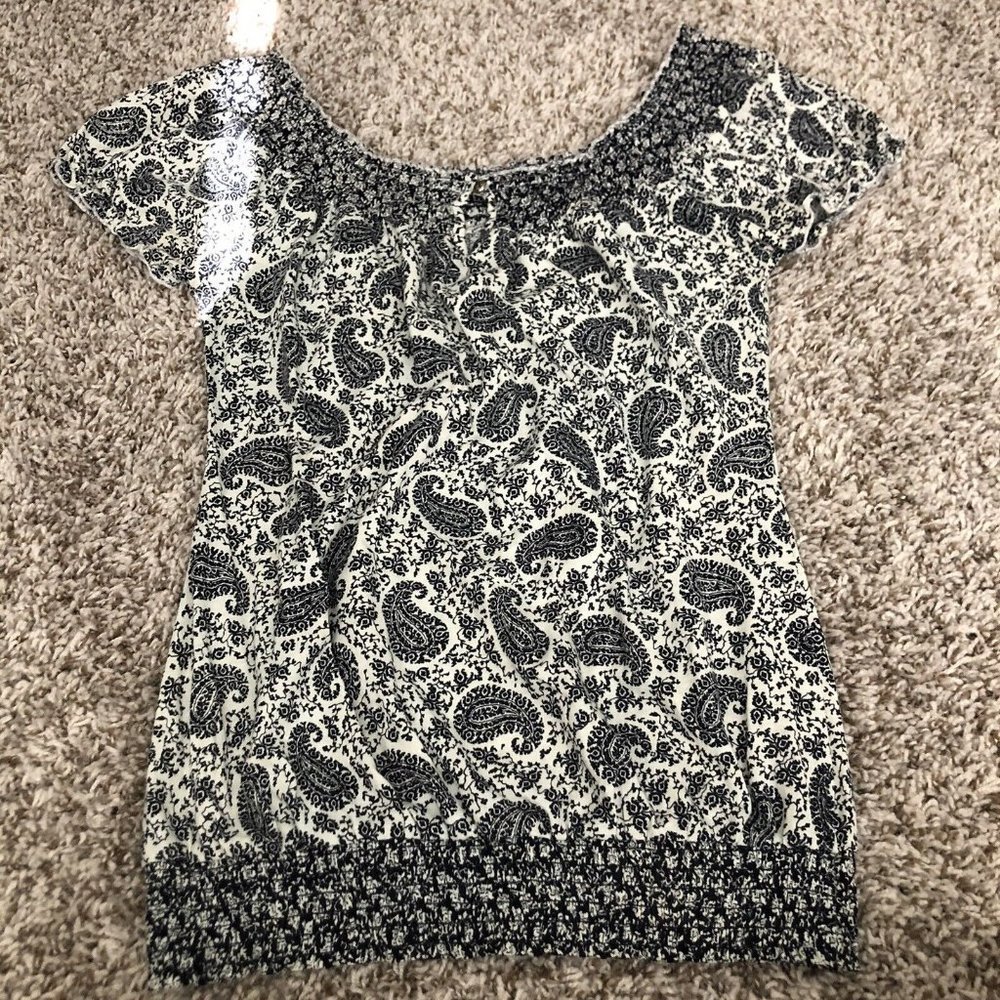 Lucky Brand Womens Paisley Pattern Blouse with Scoops Neck Size XS Keyhole Front